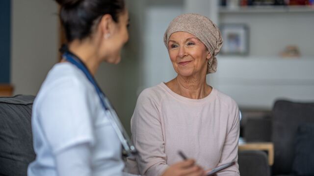 Снимка: Преживяемост при рак достига 70%, но новите случаи нарастват 