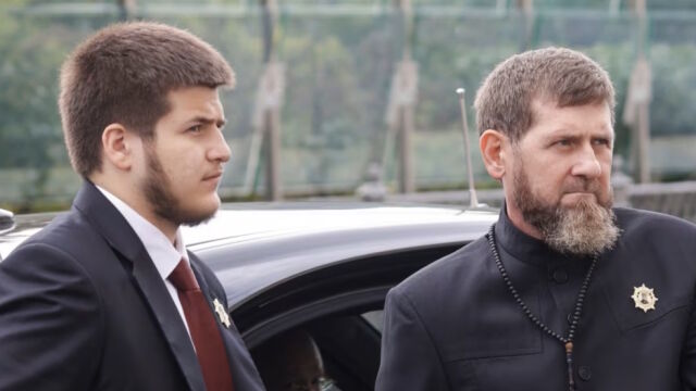 Снимка: 18-годишният син на лидера на Чечня Рамазан Кадиров е в тежко състояние след катастрофа