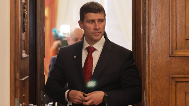 Снимка: Ивелин Михайлов: Поздравявам Румен Радев - мъжко решение е да влезе в борбата 