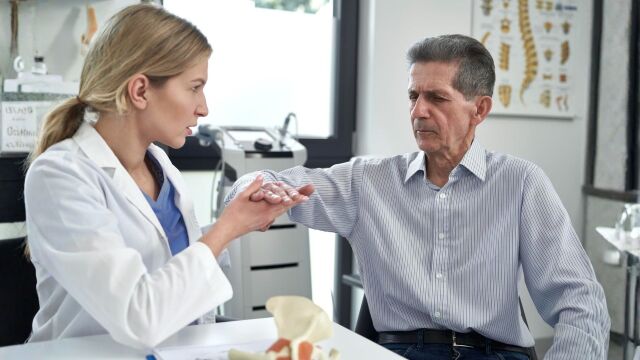 Снимка: Какво е невидимо заболяване и има ли лечение?