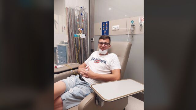 Снимка: Битка за живот: 40-годишният Станислав Желев се нуждае от спешна операция