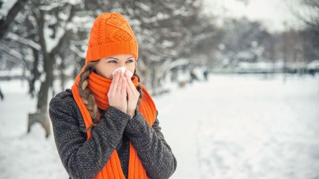Снимка: Разболява ли ни студът: Причини за честото боледуване през зимата