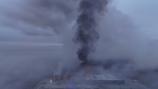 Снимка: След експлозията в Грция, отнела живота на петима: Арестувани са собственикът и двама служители