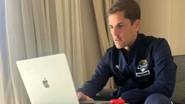 Снимка: Ето го първия треньор, изритан заради злоупотреба с ChatGPT