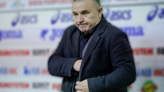 Снимка: Президентът на щангите излезе в болничен в ключов момент