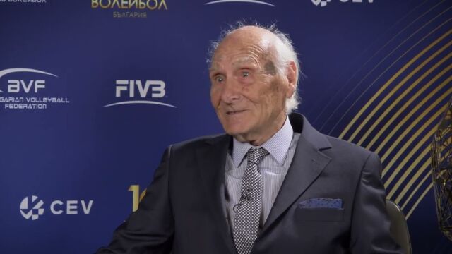 Снимка: Плакаха, побеждаваха и остаряха заедно: Васил Господинов на 90!