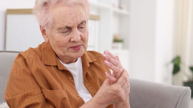 Снимка: Забранени храни при ревматоиден артрит