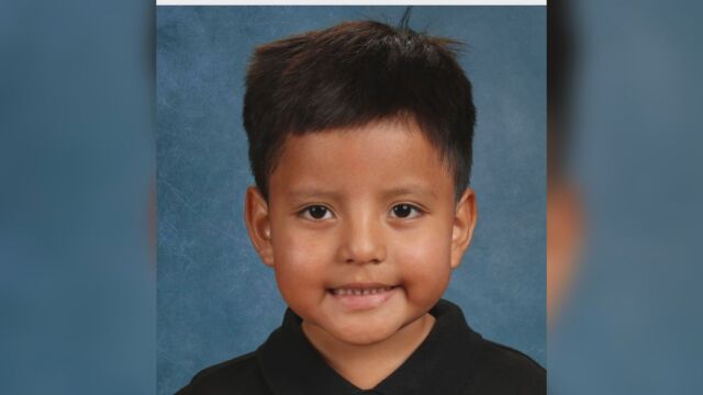 Снимка: Американски конгресмен: 5-годишно дете, задържано от имиграционните власти, е депресирано и тъжно (ВИДЕО)