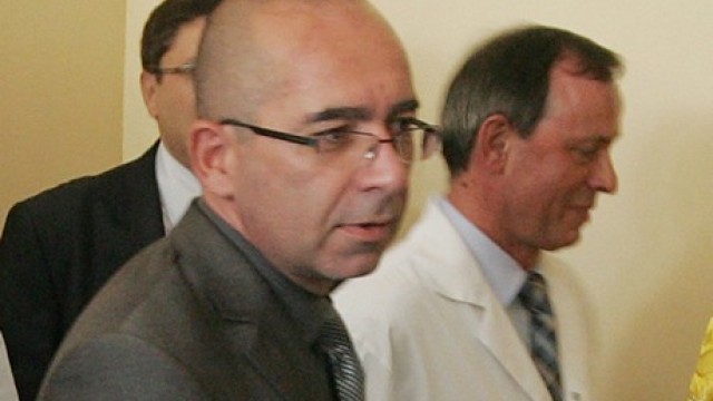 Снимка: Няма криза с лекарствата за онкоболни, твърди здравният министър