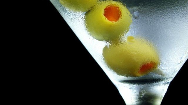 Снимка: Студеното питие след работа е вредно за здравето