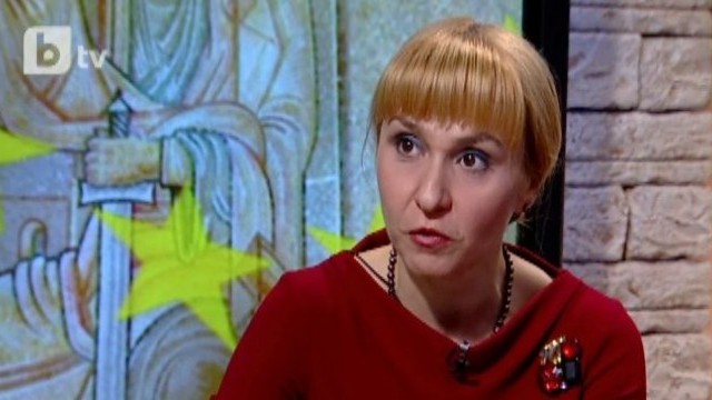 Снимка: Ковачева не знаела кои са 12-те групировки, за които говори евродокладът