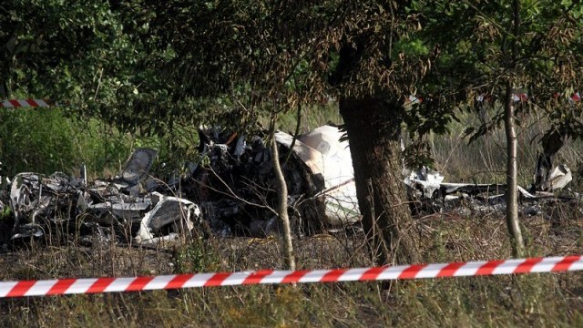 Снимка: Версия за падането на самолета с 11 парашутисти в Полша