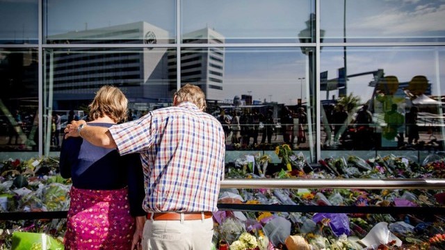 Снимка: Холандия в траур и очакване на жертвите от MH17