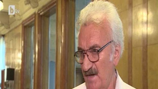 Снимка: Отцепник от „Атака” се оплака от „манталитета” на бившите си съпартийци