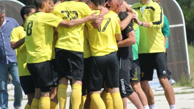 Снимка: Ботев Пловдив подписа с шестима