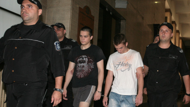 Снимка: Обвиниха Александър Донов и Патрик Първев в опит за умишлено убийство на дете