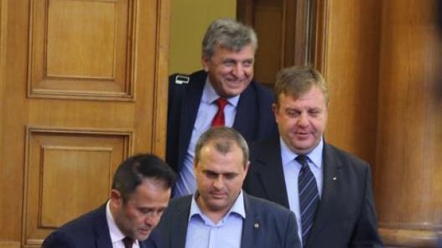Снимка: Гласуваме за президент на 6 ноември (ОБЗОР)