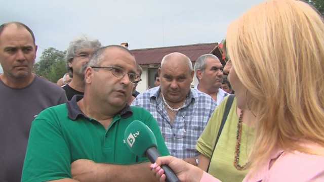 Снимка: Служители от полигоните за борба с градушките спират работа 