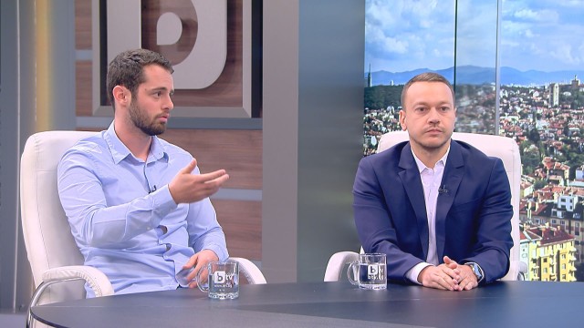 Снимка: Агресията на Перата срещу журналисти: Проблемът не е в раната, а в поведението
