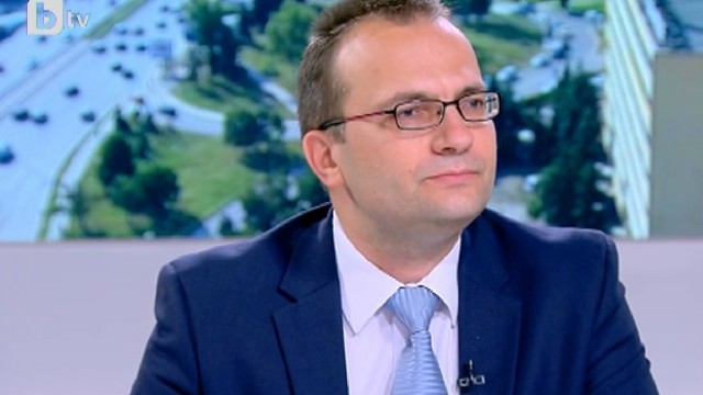 Снимка: Мартин Димитров: По-голям риск за повишаване цената на тока би бил проектът „Белене”