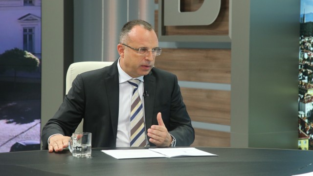 Снимка: Румен Порожанов: За проблема с бедстващите коне ще бъде уволнен областен директор на БАБХ