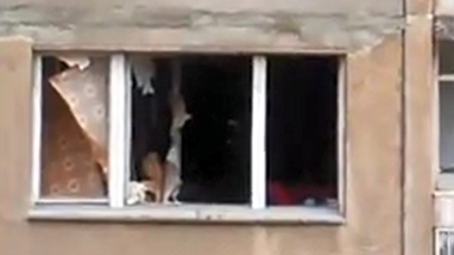 Снимка: Газова бутилка се взриви в Добрич (ВИДЕО)