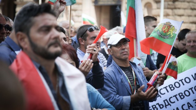 Снимка: Животновъдите прекратяват протеста