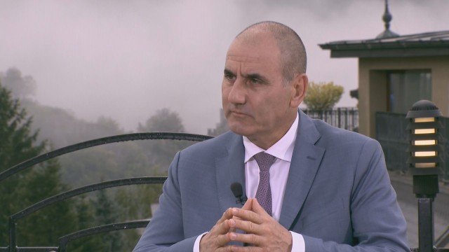 Снимка: Цветан Цветанов: БСП и президентът на БСП Румен Радев координират действията си