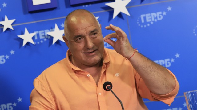 Снимка: Борисов: След това шоу идва глад