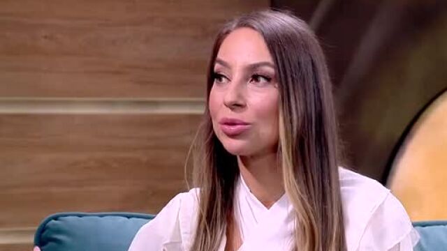 Снимка: Приказната сватба на Поли Хубавенска - певицата разкри колко рокли е сменила (СНИМКИ + ВИДЕО)