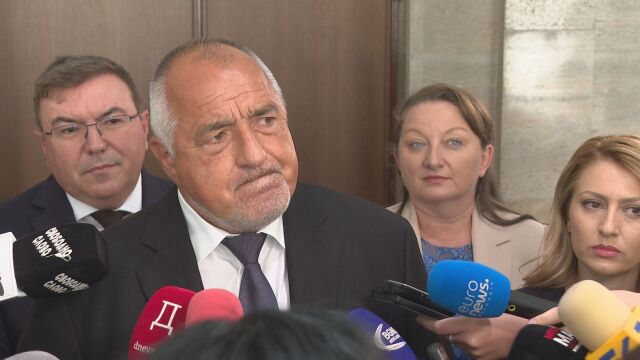 Бойко Борисов: Против съм оставката на Кирил Петков