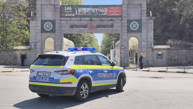 Въпреки аварията в „Арсенал“: Първа смяна в влезе на работа