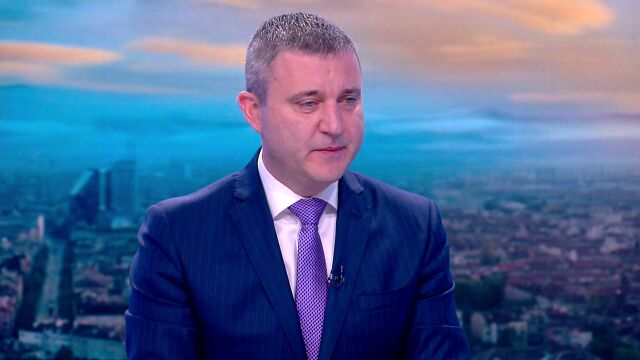 Владислав Горанов: Няма да има изменение на цените само заради замяната на валутата
