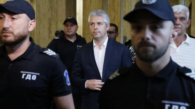 Делото срещу варненския кмет: Разследването срещу всички, обвинени в престъпно сдружаване, приключи