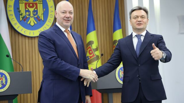 Снимка: Премиерът: Олигархичните инфраструктури са най-прекият път за постигане на целите на руската хибридна пропаганда