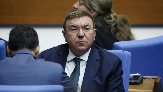 Снимка: ГЕРБ оспори твърденията на Демерджиев относно полетите на Пеевски
