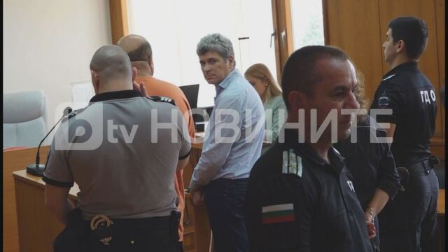 Съдът остави в ареста директора на ВиК - Бургас Цветан Мирчев