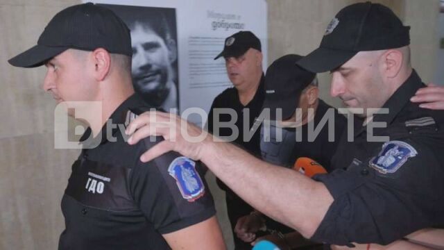Снимка: Шофьорът на тира от фаталната катастрофа на АМ „Тракия“ остава в ареста