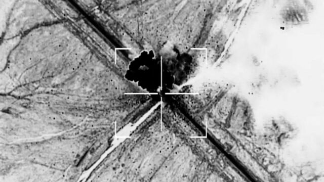 Снимка: Американските военни са поразили военна инфраструктура и подземни оръжейни складове в Иран