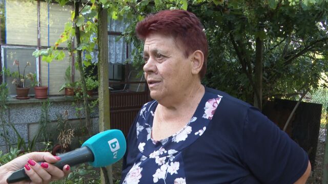 Снимка: „Това чудо го виждам за пръв път“: Обявиха частично бедствено положение в пет ямболски села