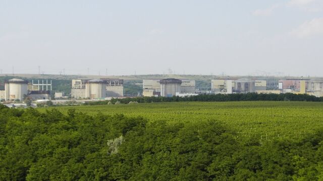Снимка: Румъния изключи реактор на АЕЦ „Черна вода“