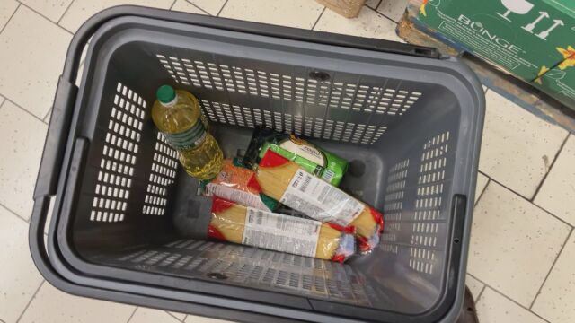 „Кошницата с грижа“: Мярката най-често ползват жени от 40 до 60 г. и купуват за 5 евро