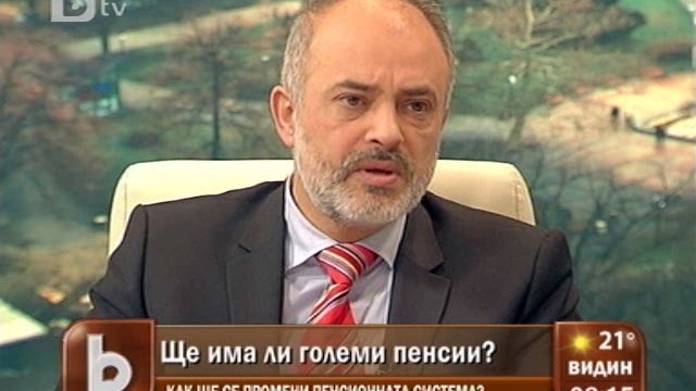 Снимка: Тотю Младенов: Плащаме всички помощи навреме, дори в кризата