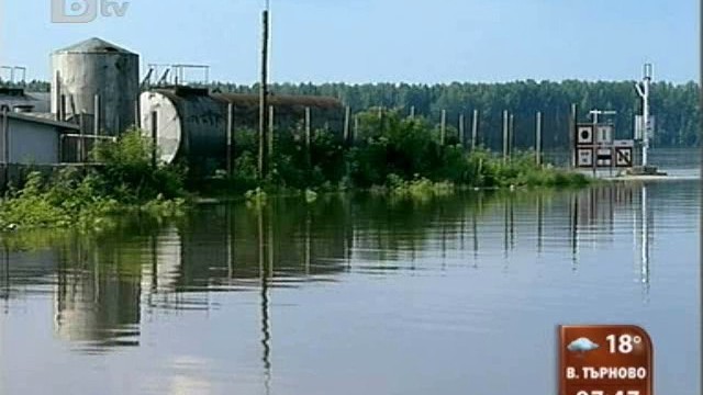Снимка: Нивото на Дунав остава критично 