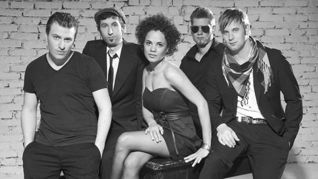 Снимка: Parov Stelar Band отново у нас! 