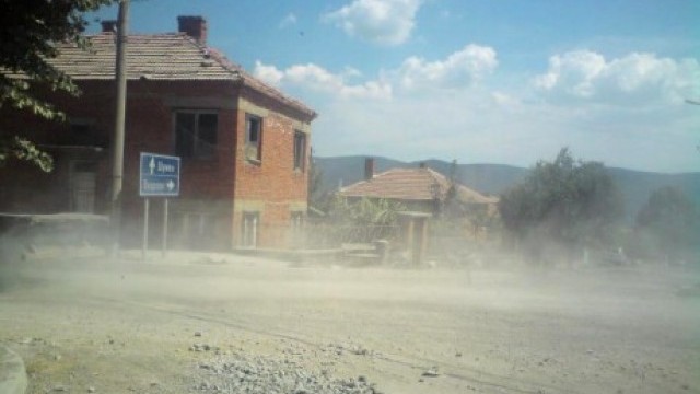 Снимка: Въздухът над България - замърсен с прахови частици от пустините на Африка