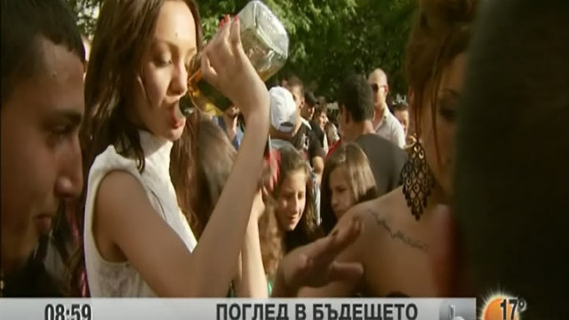 Снимка: Каква е новата мода при абитуриентските балове?