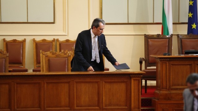 Снимка: Орешарски поиска временна подкрепа