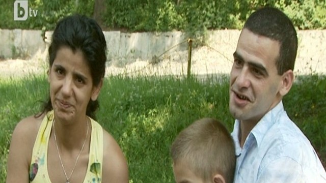 Снимка: Брат и сестра, изоставени в домове, се намериха след 29 години