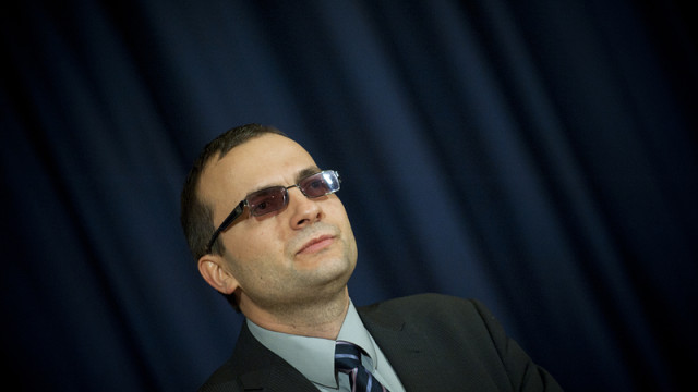 Снимка: Кабинетът „Орешарски” натрупал дълг от 3 000 лв. за всеки работещ българин